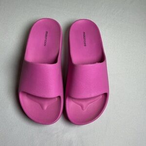Maurice’s Women's Pink Slide Sandals Size 8